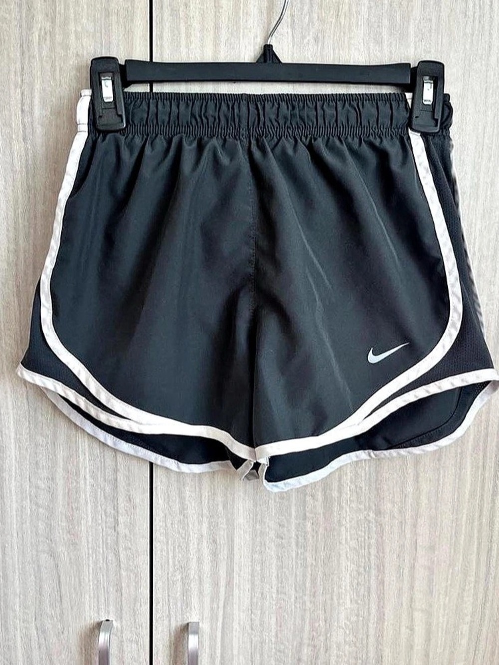 Nike Tempo Running Shorts Athletic Black & White Size Small
